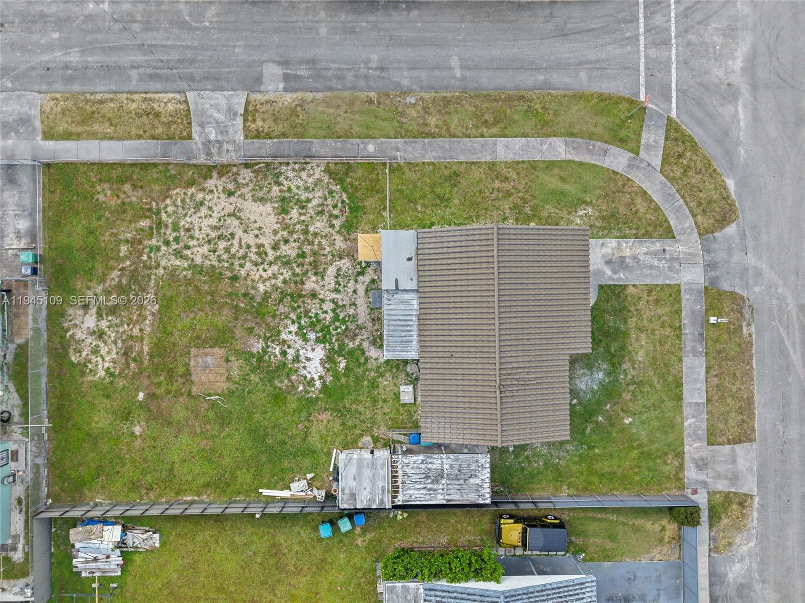 3030 Northwest 99th Street Miami, FL 33147 - Photo 25 of 27