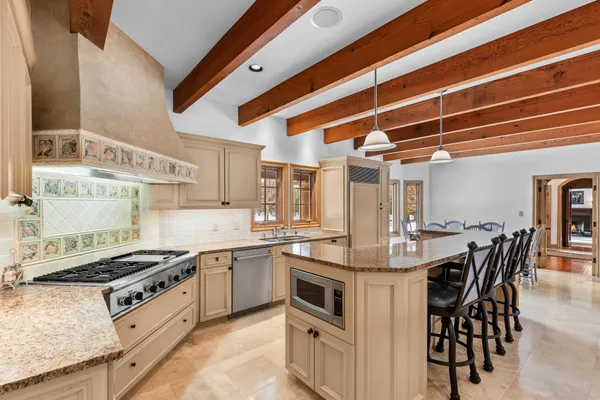 $3,499,000 | 781 North Ferndale Road, Orono, MN 55391