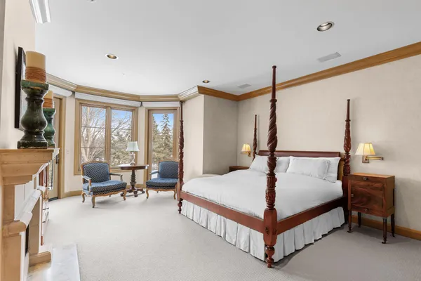 $3,499,000 | 781 North Ferndale Road, Orono, MN 55391