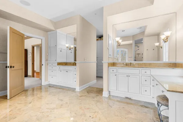 $3,499,000 | 781 North Ferndale Road, Orono, MN 55391