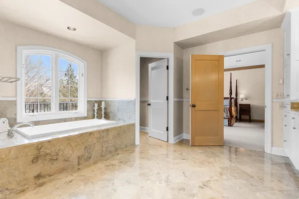 $3,499,000 | 781 North Ferndale Road, Orono, MN 55391