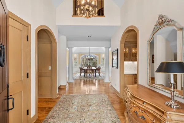 $3,499,000 | 781 North Ferndale Road, Orono, MN 55391