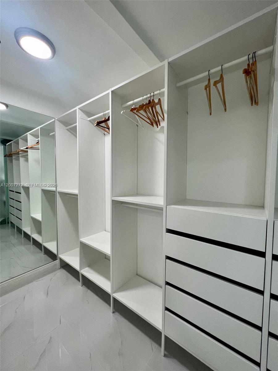 155 Ocean Ln Drive, Unit 1011 Key Biscayne, FL 33149 - Photo 37 of 44
