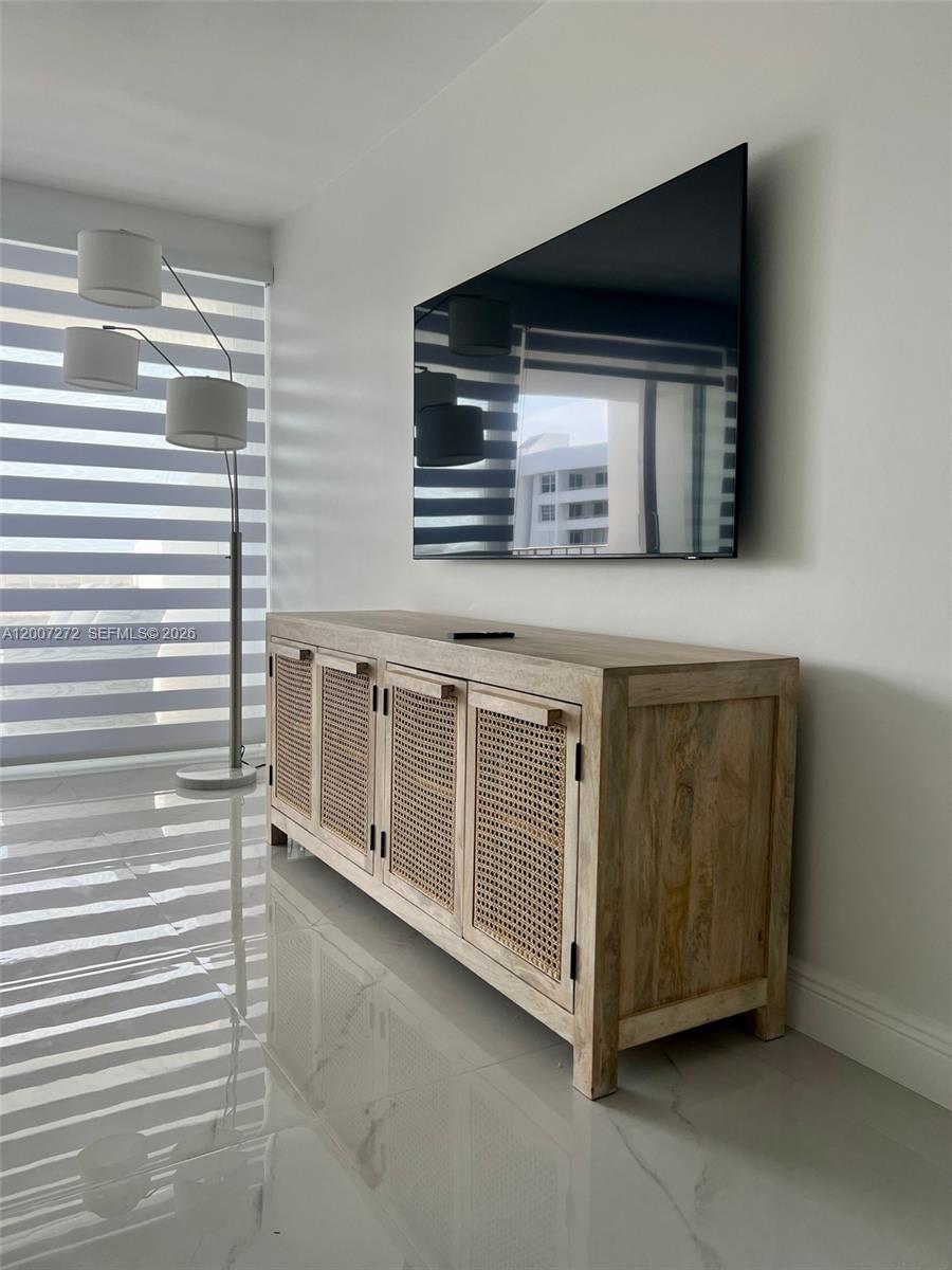 155 Ocean Ln Drive, Unit 1011 Key Biscayne, FL 33149 - Photo 8 of 44