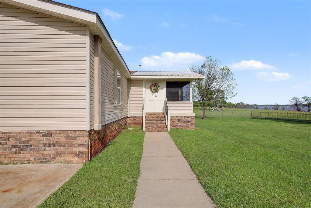 9747 Mathieu Drive Oil City, LA 71061 - Photo 3 of 37