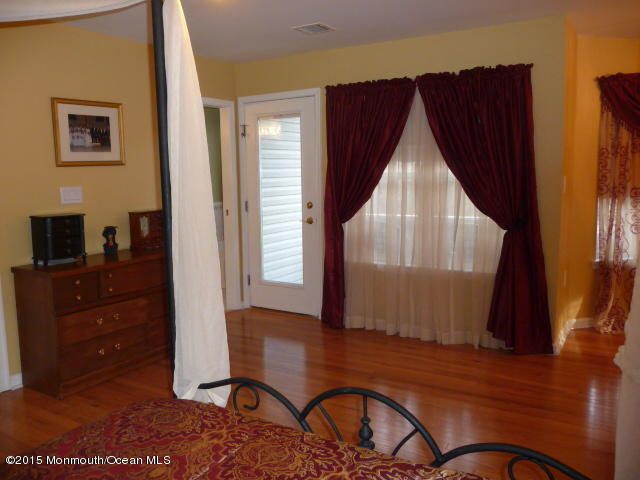 169 Long Swamp Road New Egypt, NJ 08533 - Photo 24 of 27 P1070501.JPG