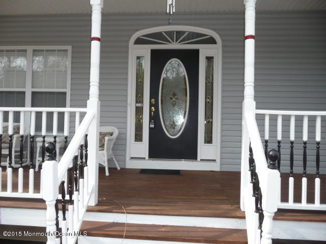 169 Long Swamp Road New Egypt, NJ 08533 - Photo 9 of 27 P1070437.JPG