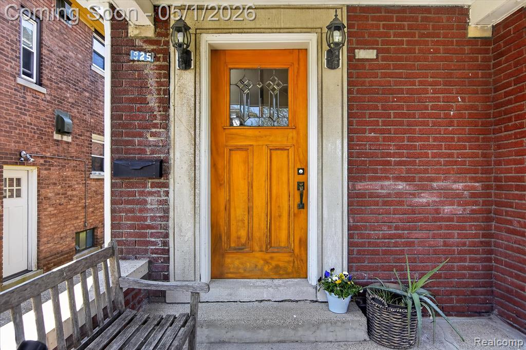925 Nottingham Road Grosse Pointe, MI 48230 - Photo 46 of 46