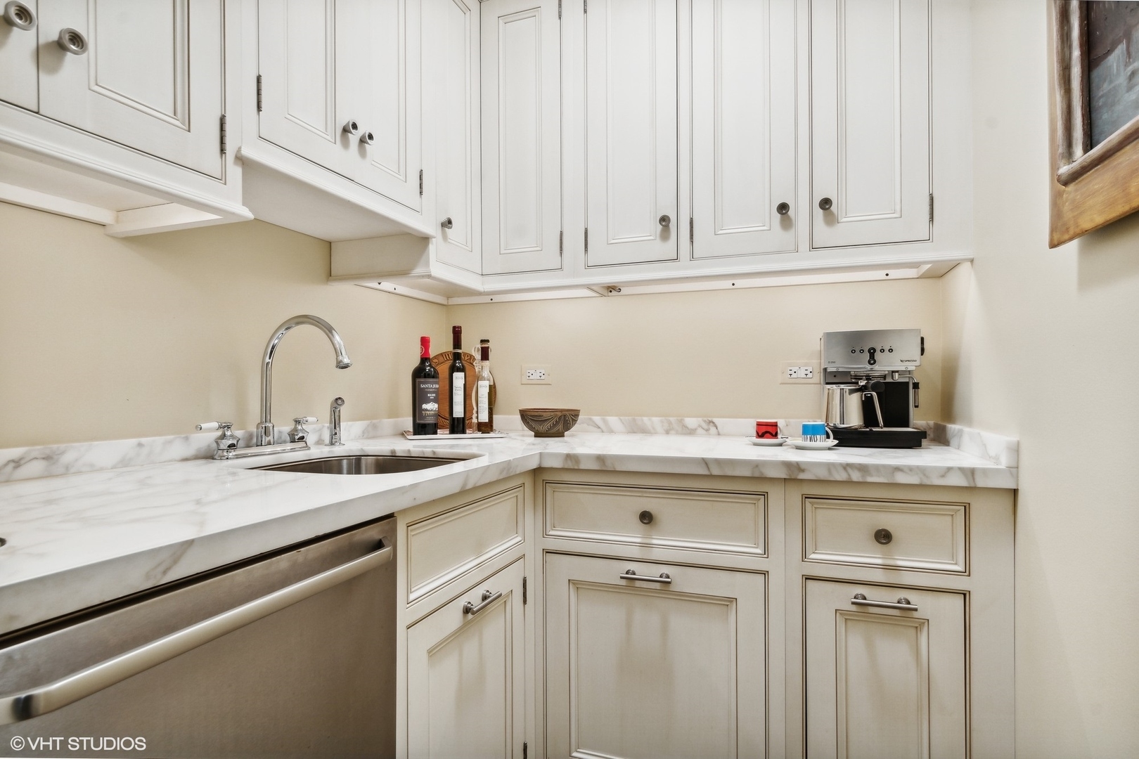 796 East Deerpath Road Lake Forest, IL 60045 - Photo 33 of 60