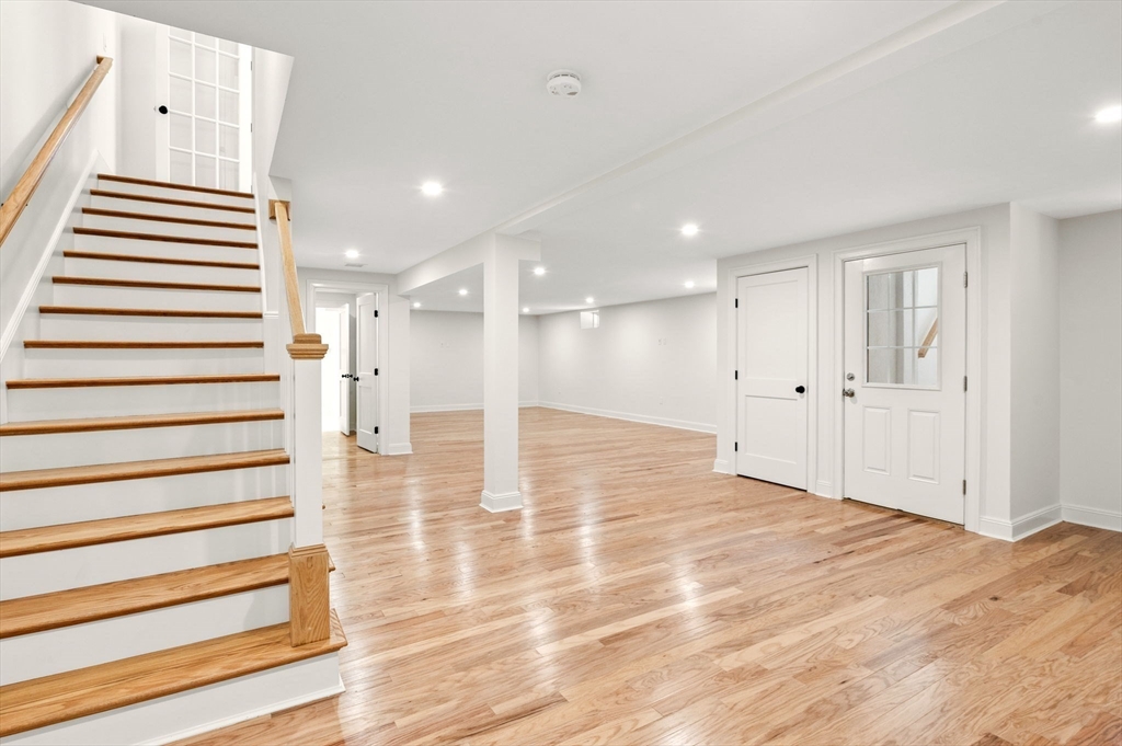 333 Perkins Row Topsfield, MA 01983 - Photo 38 of 42