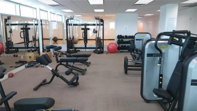 $3,500 | 7928 East Drive, Unit 701, North Bay Village, FL 33141