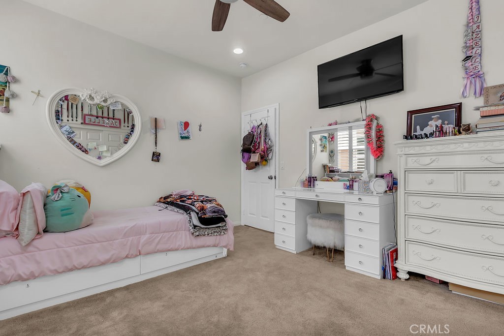 675 South Mandarin Lane Rialto, CA 92376 - Photo 22 of 43