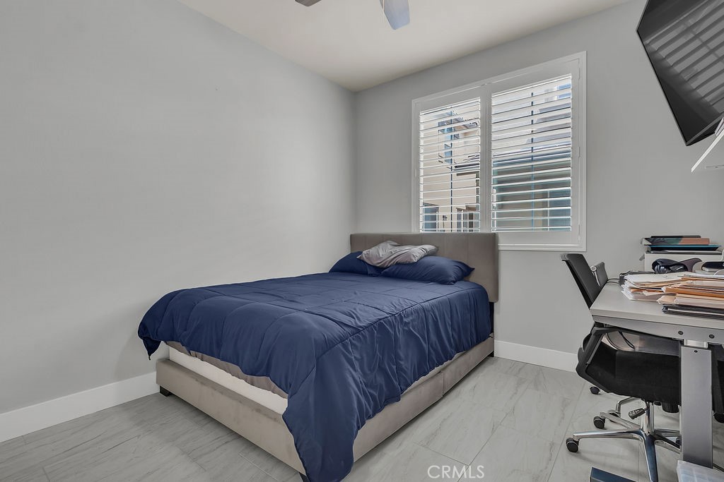 675 South Mandarin Lane Rialto, CA 92376 - Photo 7 of 43