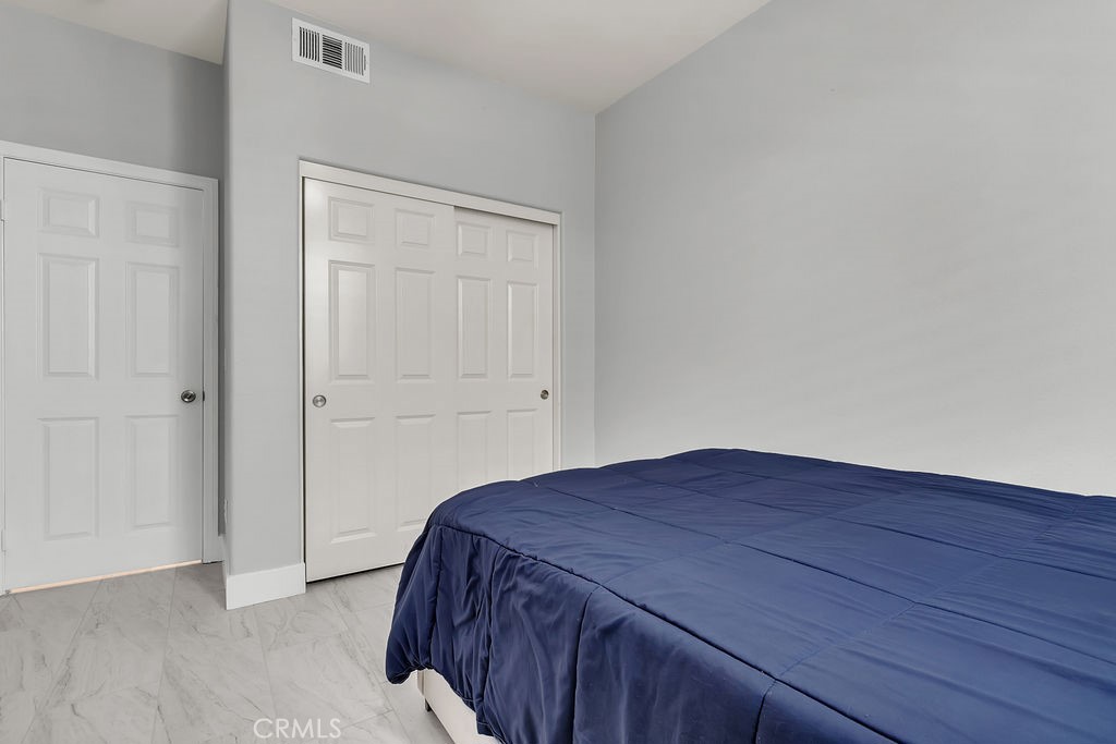 675 South Mandarin Lane Rialto, CA 92376 - Photo 8 of 43