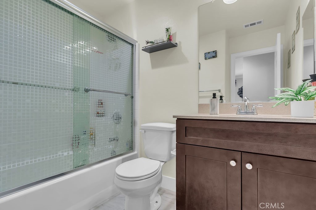 675 South Mandarin Lane Rialto, CA 92376 - Photo 9 of 43