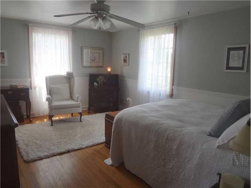 1270 Prospect Road Whitehall, PA 15227 - Photo 11 of 25 Master Bedroom.