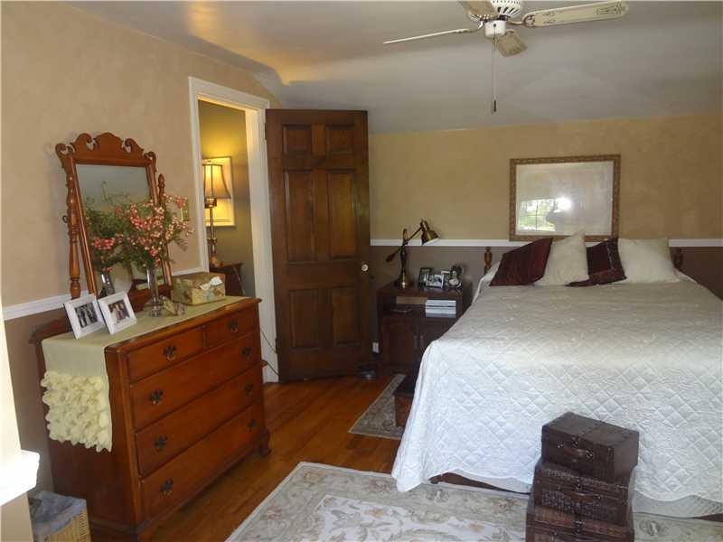 1270 Prospect Road Whitehall, PA 15227 - Photo 13 of 25 Bedroom.