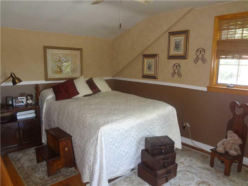1270 Prospect Road Whitehall, PA 15227 - Photo 14 of 25 Bedroom.