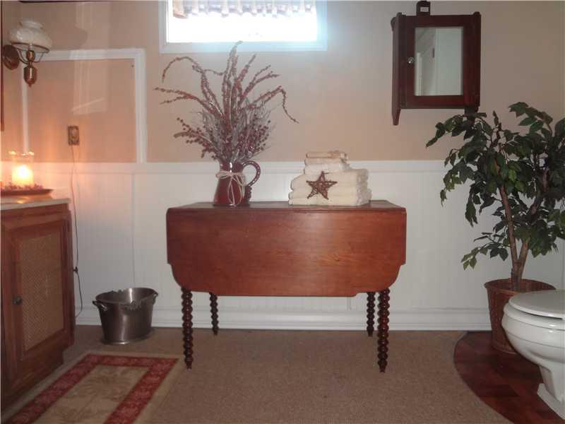 1270 Prospect Road Whitehall, PA 15227 - Photo 20 of 25 Full Bath. Lower Level Bath