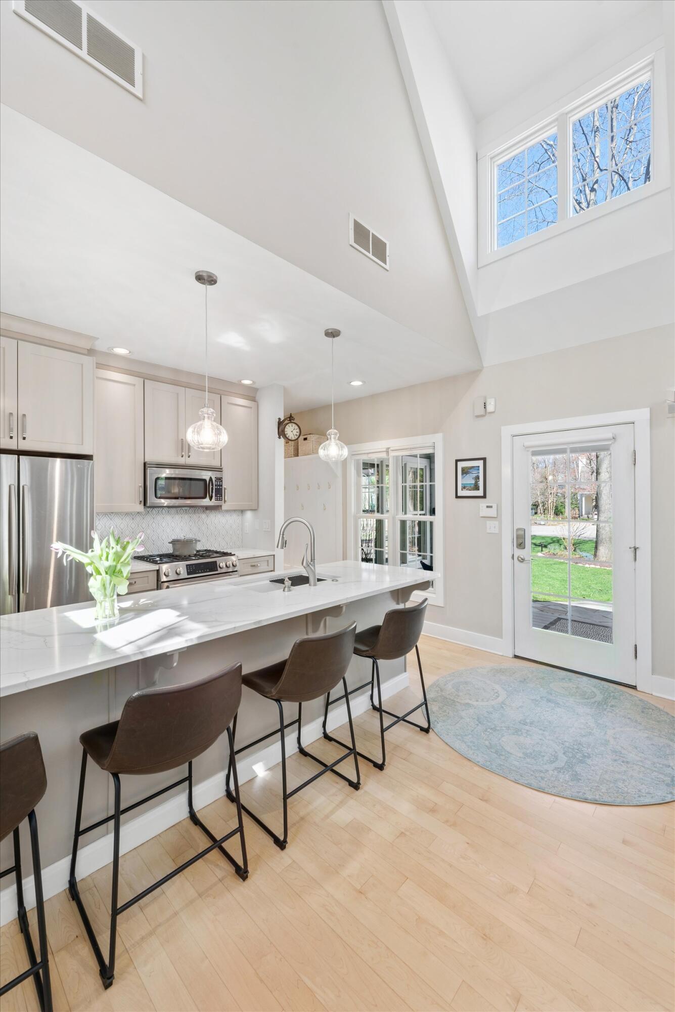 9948 Cottage Lane Union Pier, MI 49129 - Photo 11 of 44 19-Kitchen