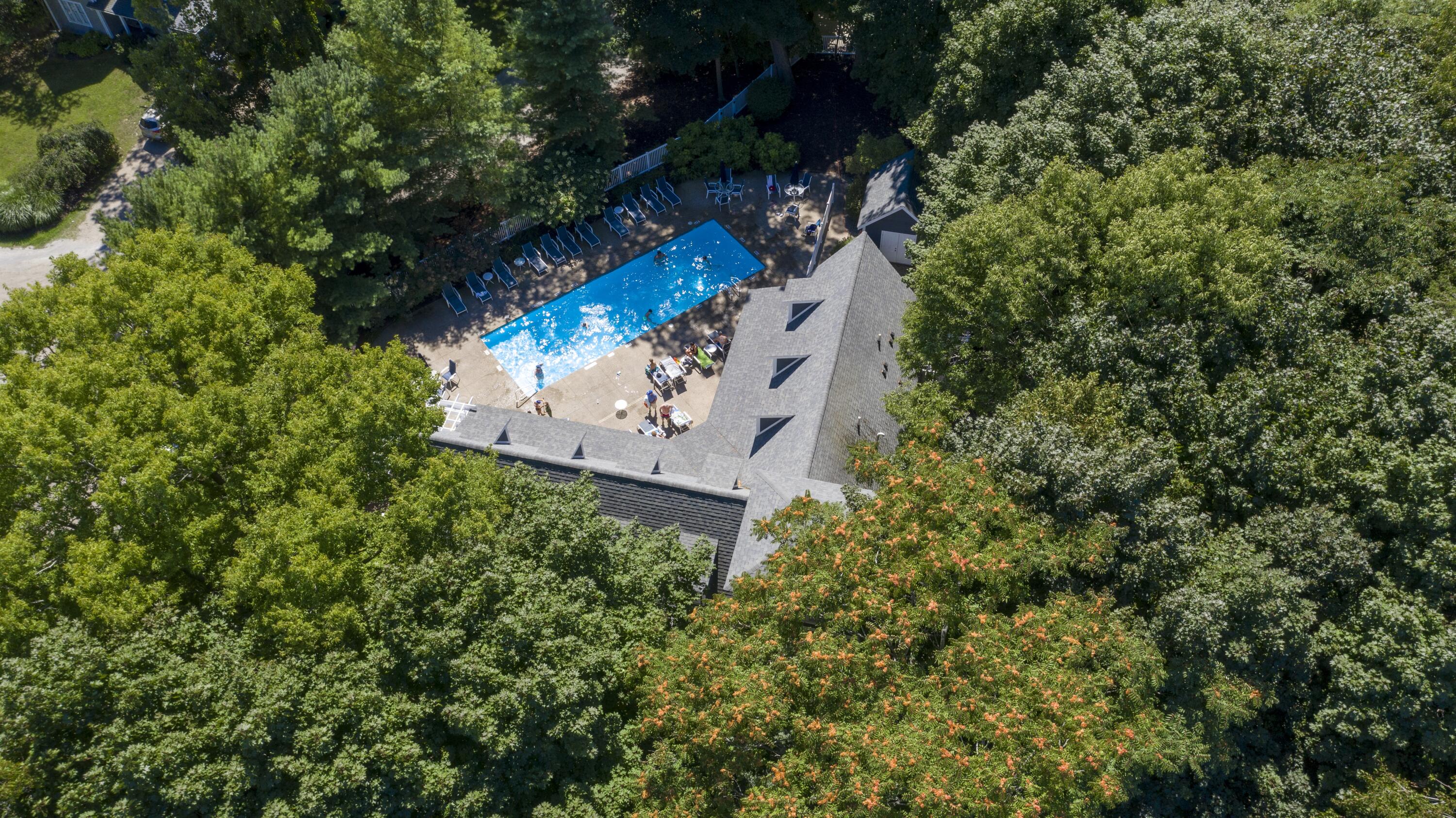 9948 Cottage Lane Union Pier, MI 49129 - Photo 29 of 44 Lakeshore_Cottages081920_0014_low res