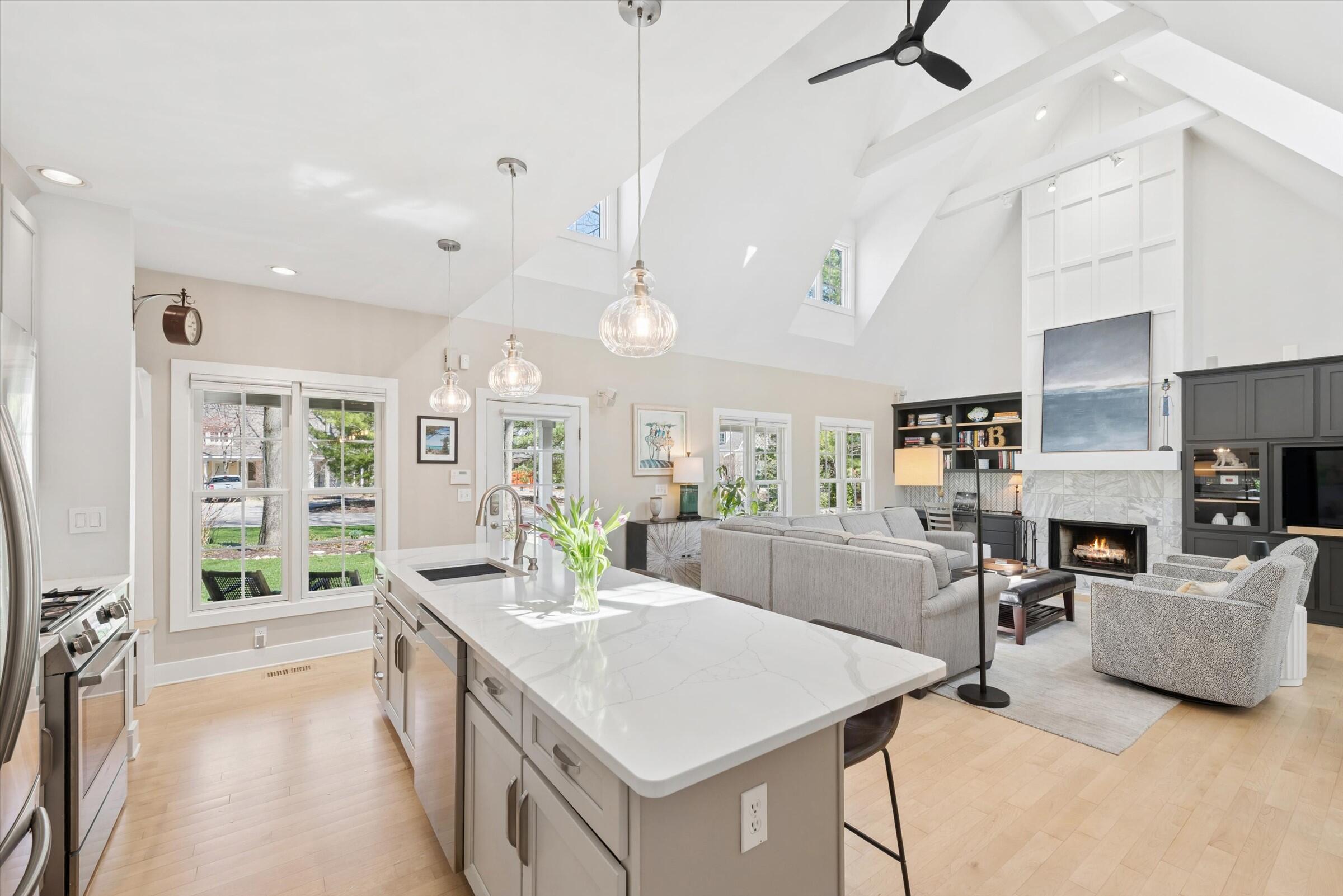 9948 Cottage Lane Union Pier, MI 49129 - Photo 3 of 44 18-Kitchen to Living
