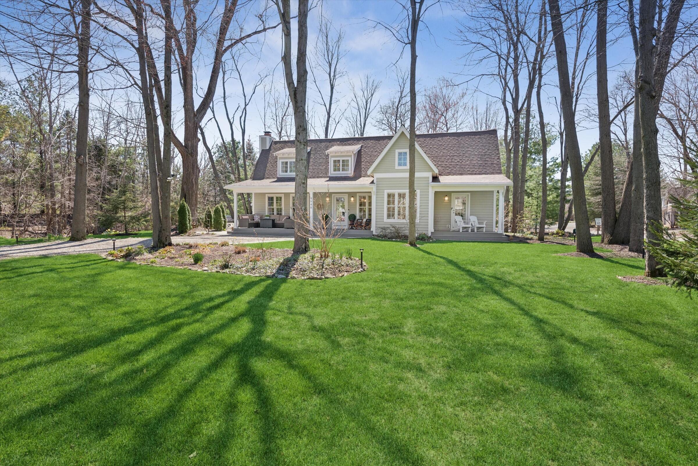 9948 Cottage Lane Union Pier, MI 49129 - Photo 40 of 44 04-Front