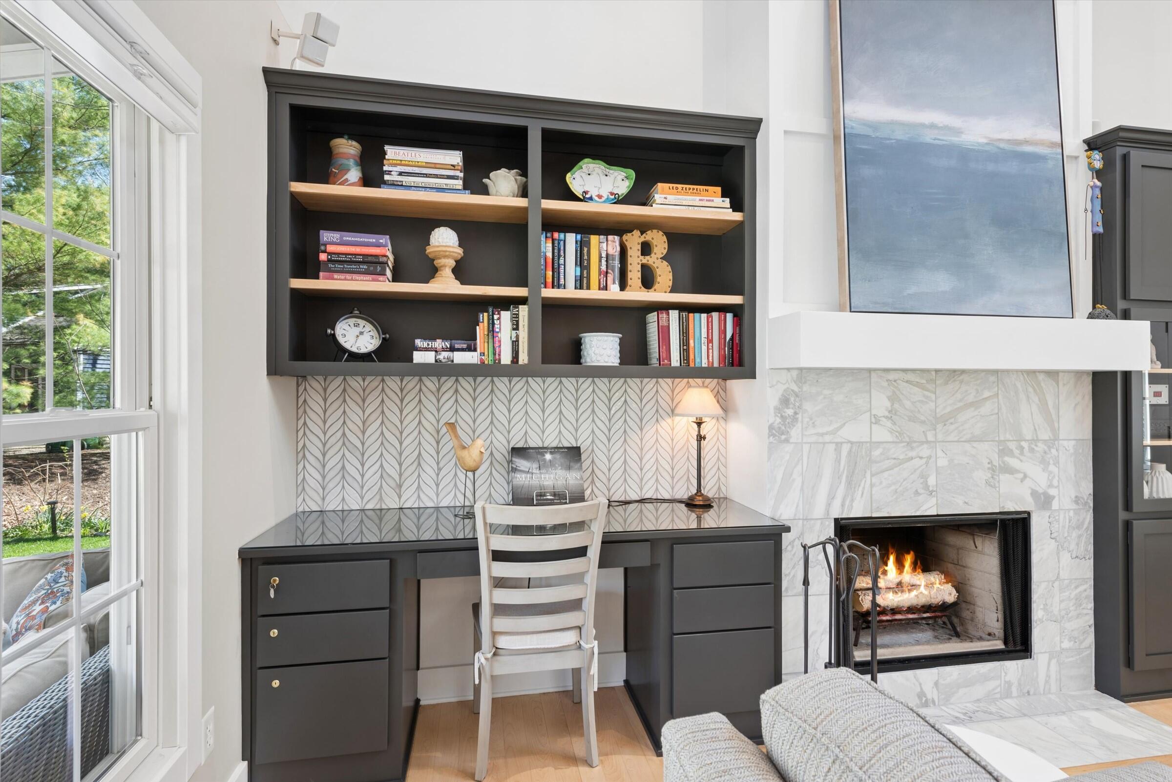 9948 Cottage Lane Union Pier, MI 49129 - Photo 8 of 44 Built-in Desk