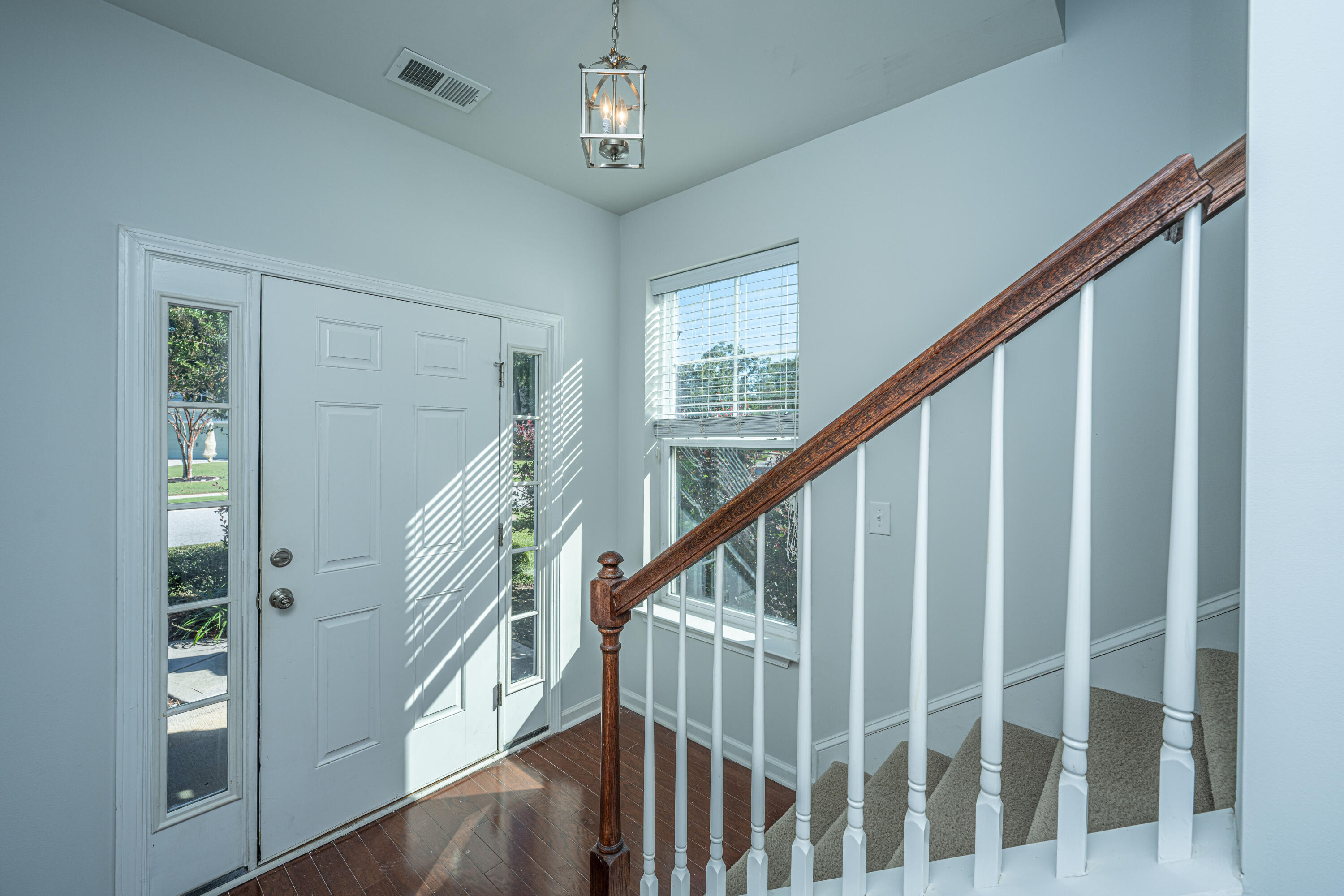 117 Hickory Ridge Way Summerville, SC 29483 - Photo 3 of 34 117HickoryRidgeWay005