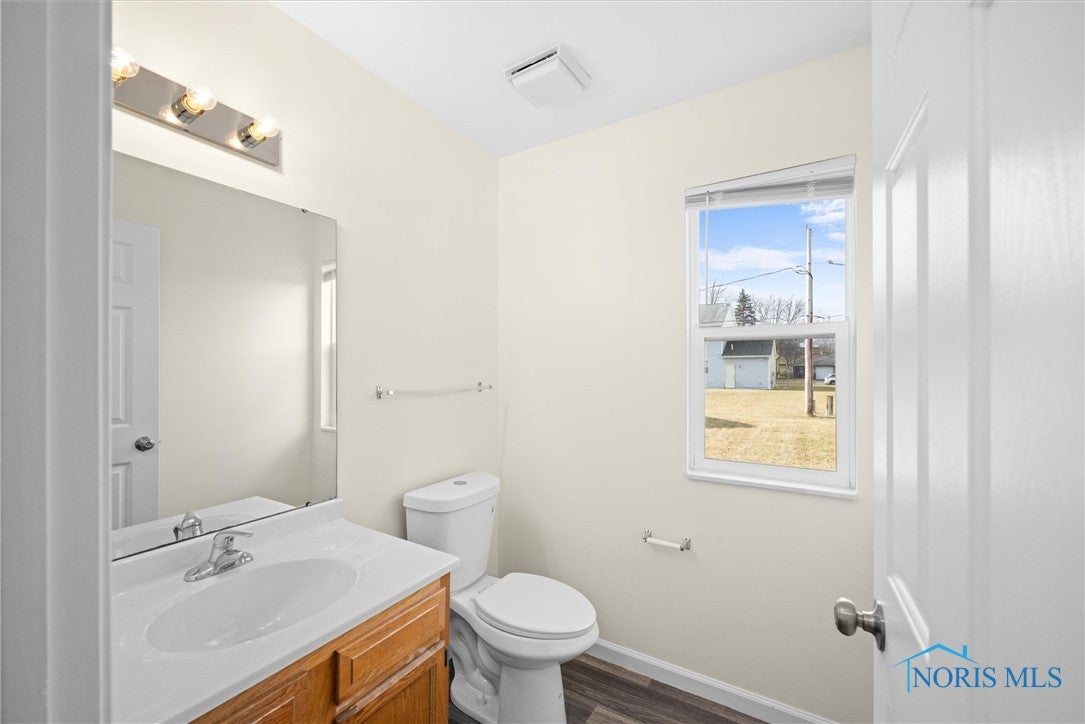 1124 Wenz Road Toledo, OH 43615 - Photo 11 of 29 Gallery Image 11