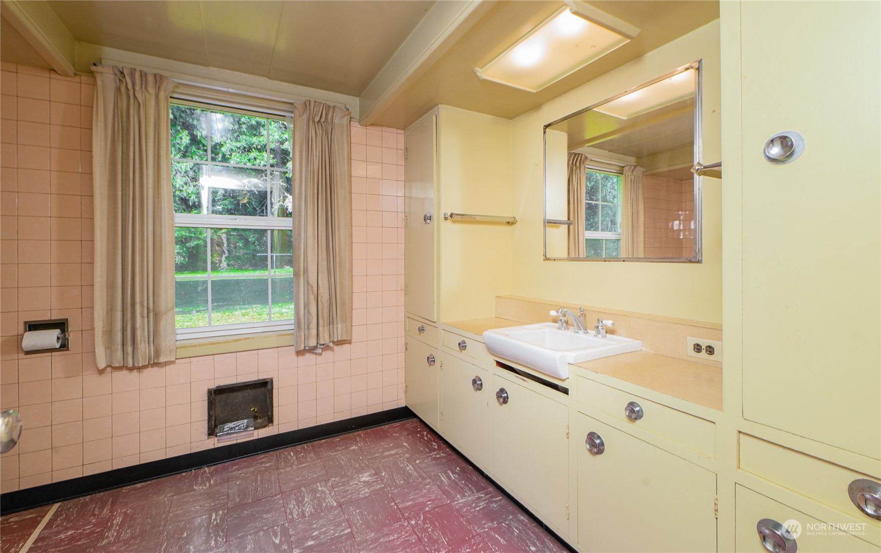 3972 Friday Creek Road Burlington, WA 98233 - Photo 20 of 39 Gallery Image 20