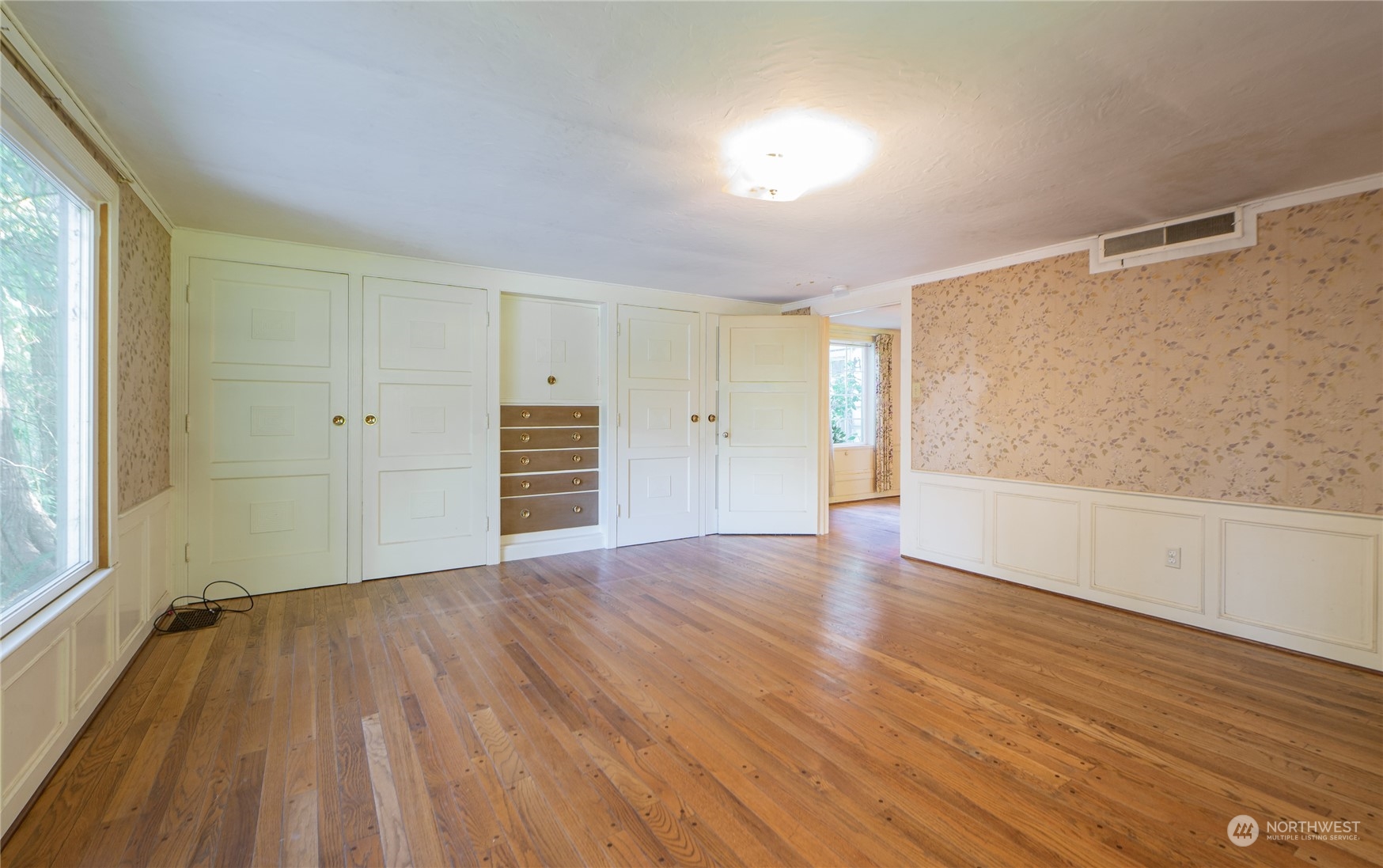 3972 Friday Creek Road Burlington, WA 98233 - Photo 6 of 39 Gallery Image 6