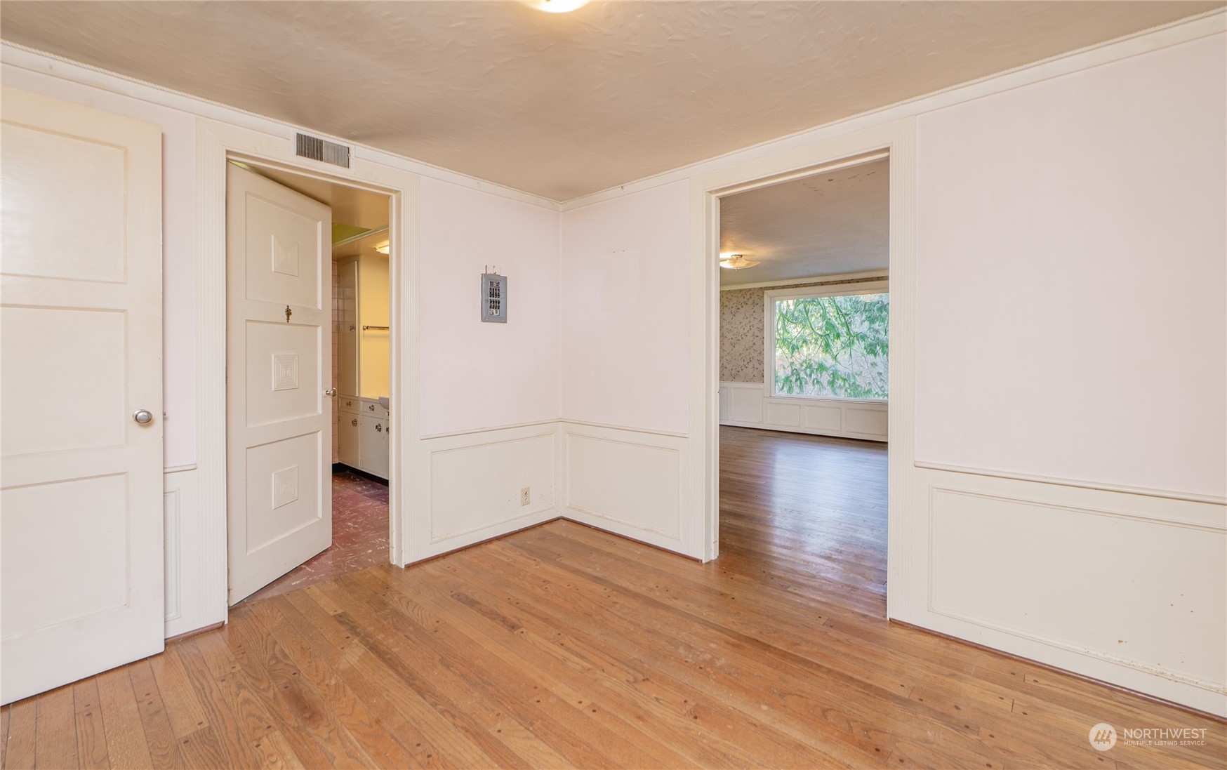 3972 Friday Creek Road Burlington, WA 98233 - Photo 7 of 39 Gallery Image 7