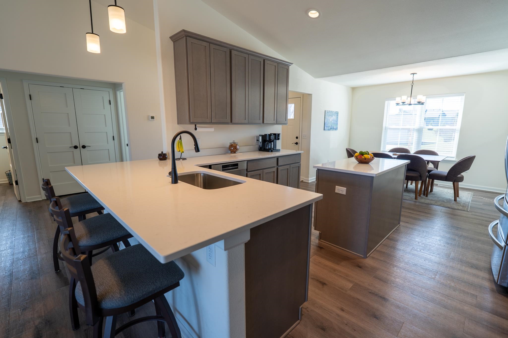 217 Wollet Drive Fort Atkinson, WI 53538 - Photo 4 of 35