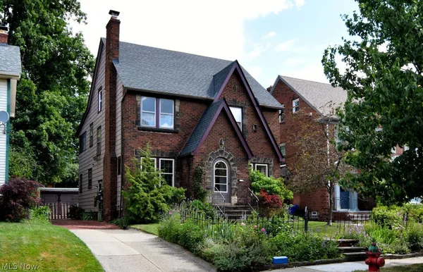 $225,000 | 3549 Cedarbrook Road, University Heights, OH 44118