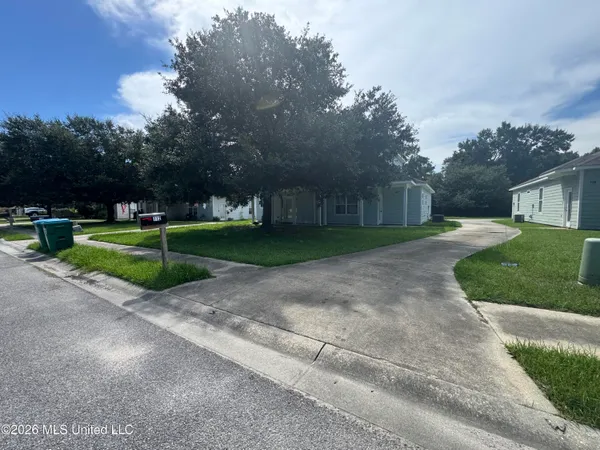 $1,500 | 112 Earle Taylor Lane, Ocean Springs, MS 39564