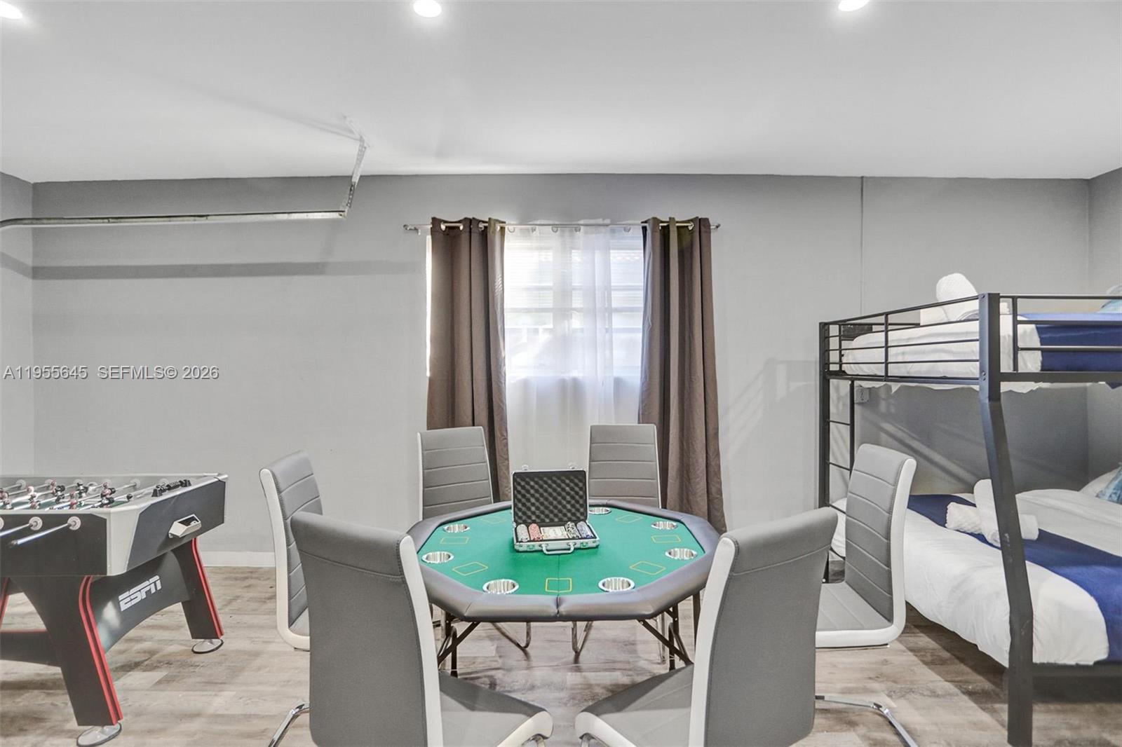 2797 Northeast 21st Terrace Lighthouse Point, FL 33064 - Photo 35 of 64