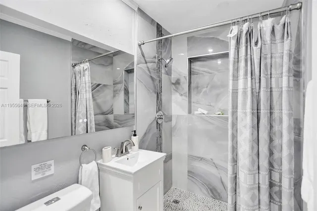 $1,400,000 | 2797 Northeast 21st Terrace, Lighthouse Point, FL 33064