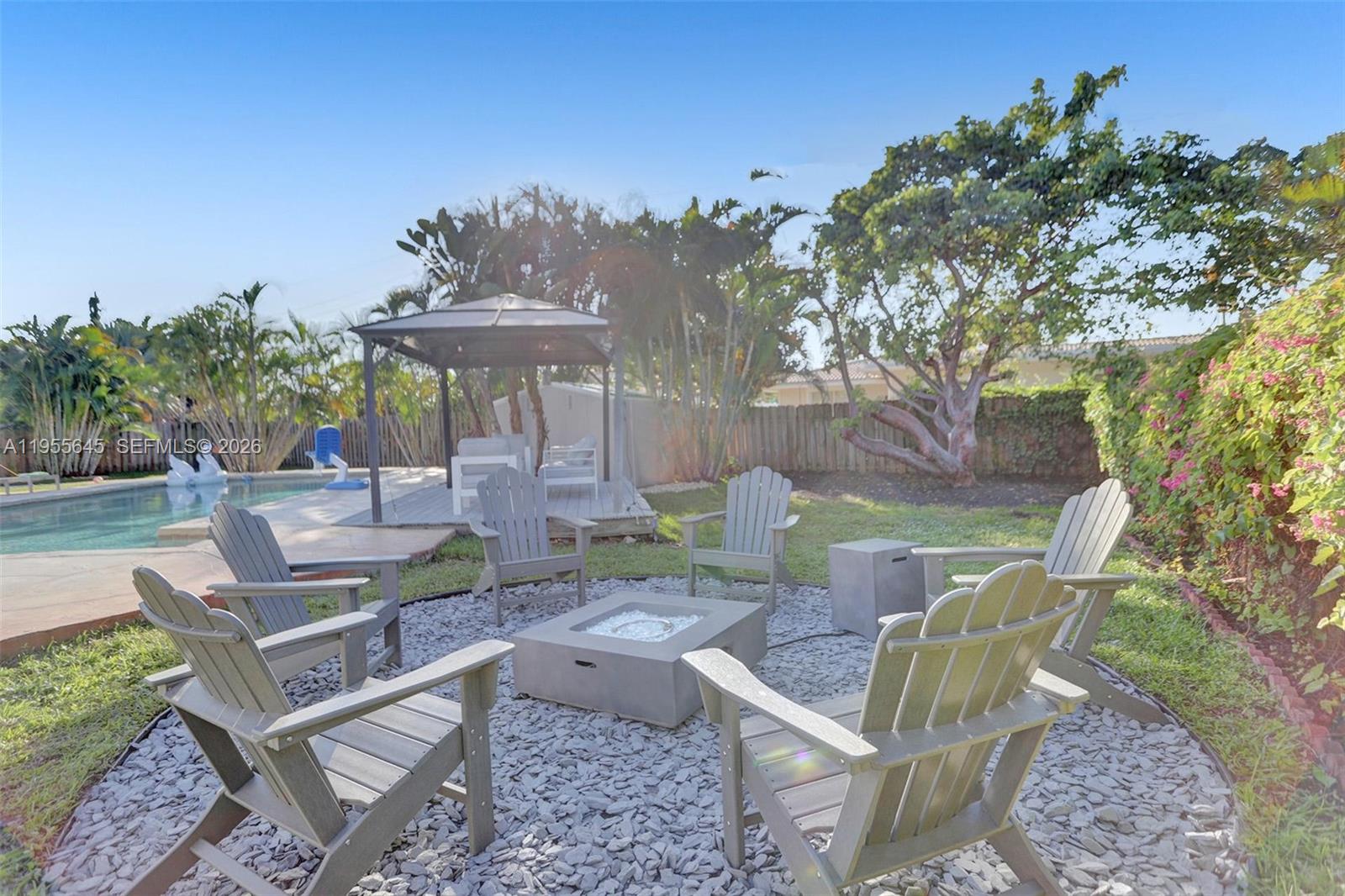 2797 Northeast 21st Terrace Lighthouse Point, FL 33064 - Photo 50 of 64