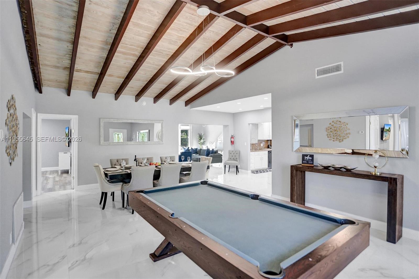 2797 Northeast 21st Terrace Lighthouse Point, FL 33064 - Photo 6 of 64