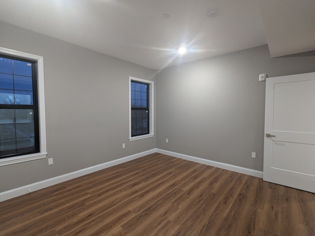 13 Nahant Street, Unit 2B Lynn, MA 01902 - Photo 13 of 30