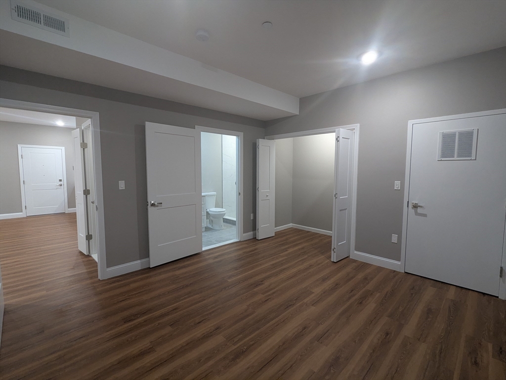 13 Nahant Street, Unit 2B Lynn, MA 01902 - Photo 16 of 30