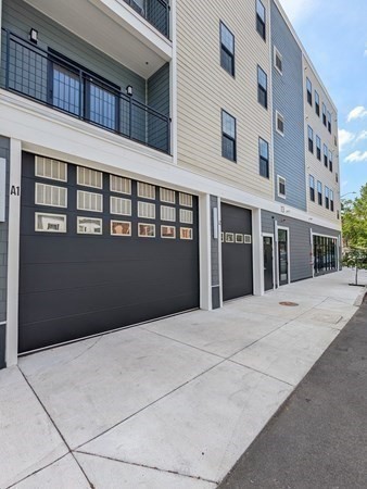 13 Nahant Street, Unit 2B Lynn, MA 01902 - Photo 24 of 30
