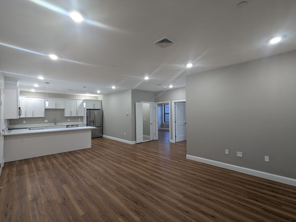 13 Nahant Street, Unit 2B Lynn, MA 01902 - Photo 4 of 30