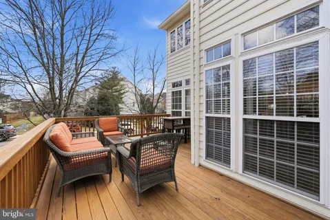 $825,000 | 19188 Sweig Terrace, Leesburg, VA 20176