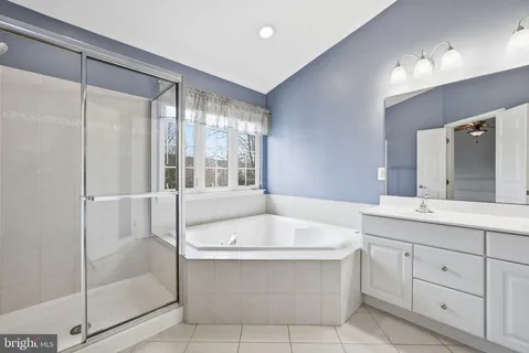 $825,000 | 19188 Sweig Terrace, Leesburg, VA 20176