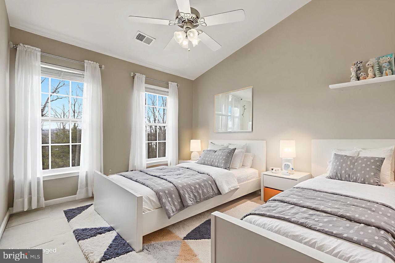 19188 Sweig Terrace Leesburg, VA 20176 - Photo 41 of 58 Love those vaulted ceilings!