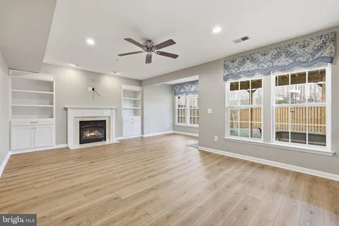 $825,000 | 19188 Sweig Terrace, Leesburg, VA 20176