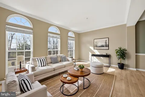 $825,000 | 19188 Sweig Terrace, Leesburg, VA 20176