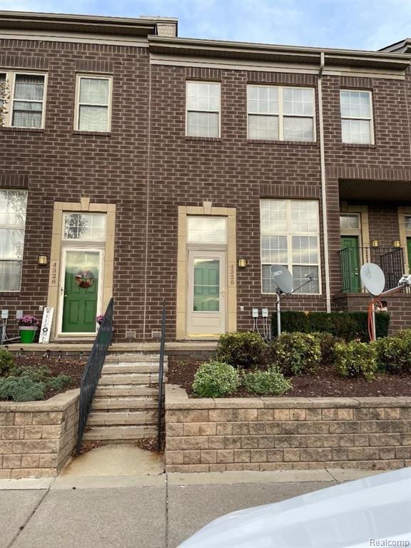 4326 Maple Street Dearborn, MI 48126 - Photo 1 of 31